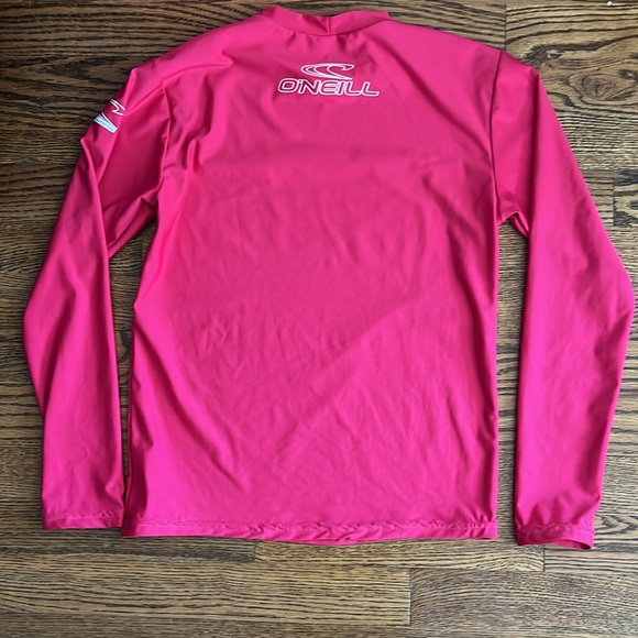 O’Neill Rash Guard - Picture 3 of 3